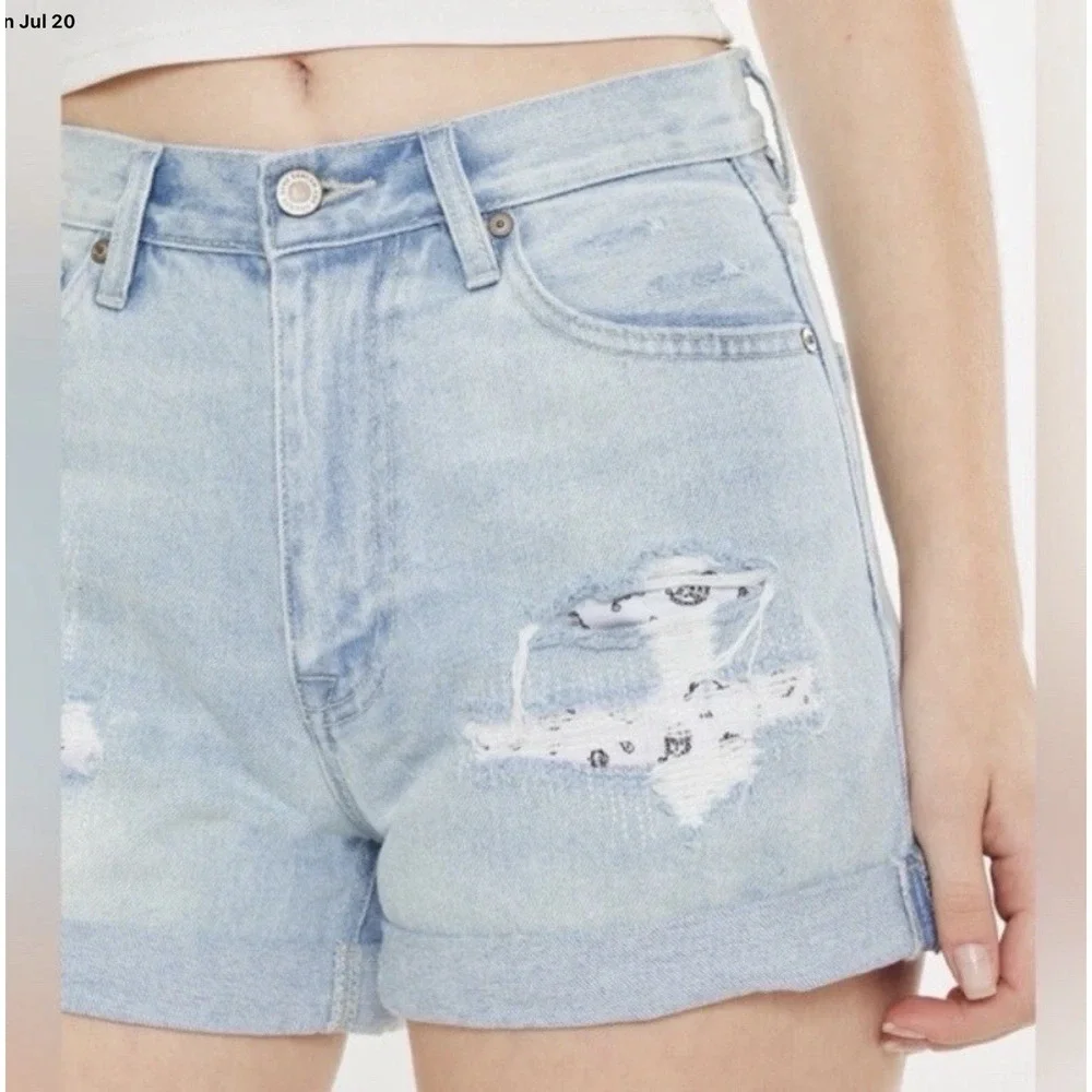 KanCan up waist daisy